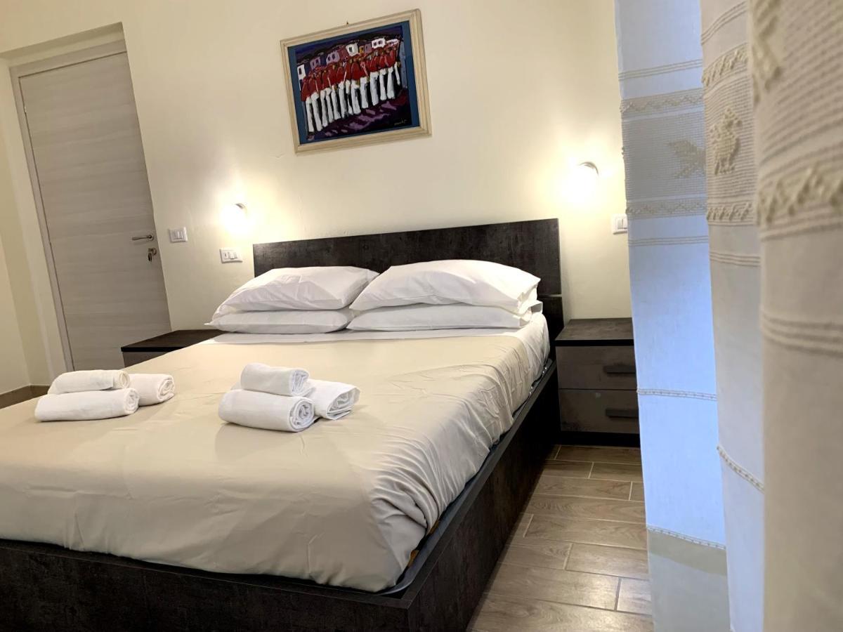 Domo Achenza Hotel Terralba Luaran gambar