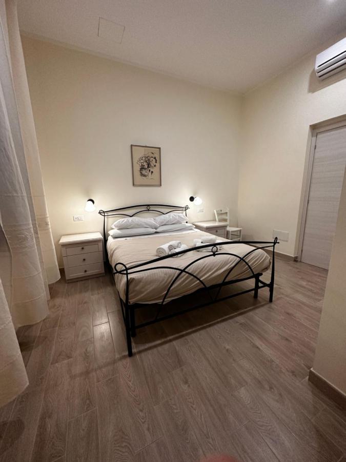 Domo Achenza Hotel Terralba Luaran gambar